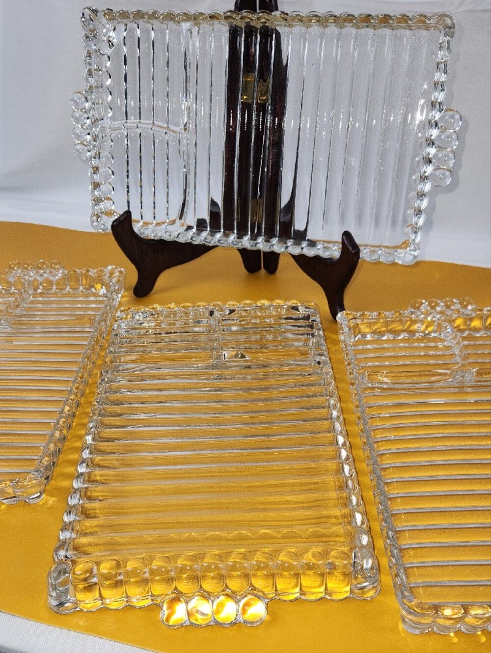 Mid Century Vintage Collectable Hazel Atlas Rolling Glass Dessert Trays. 6 Trays - Picture 12 of 12